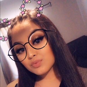 Meet your Posher, Paulina